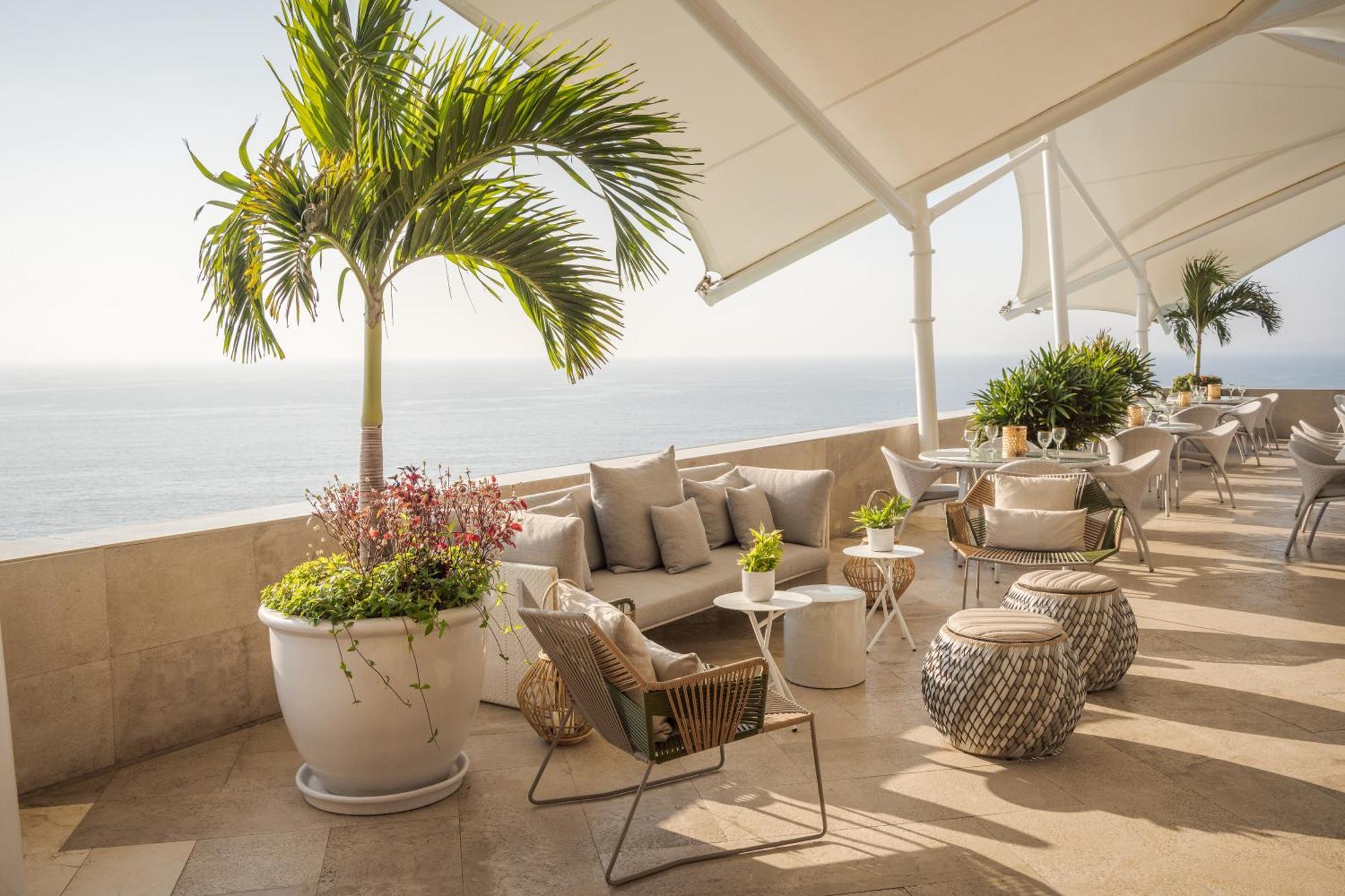 Maxwell Residences At Indah Puerto Vallarta Exterior photo